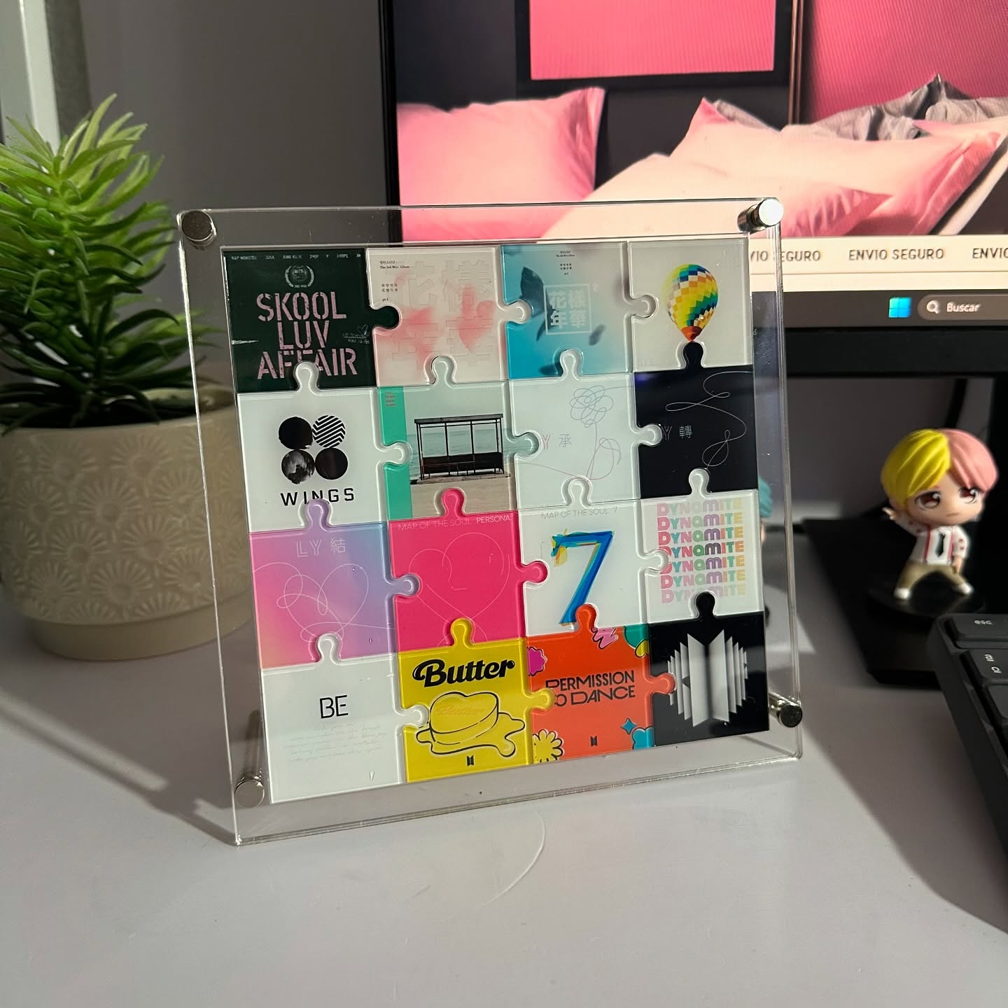 Desk Setup Home - Изготовленный на заказ акриловый дисплей-головоломка, персонализированная
